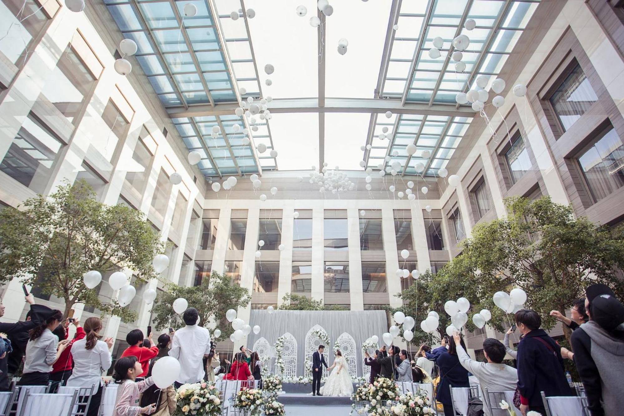 Intercontinental Jinan City Center By Ihg Exteriör bild